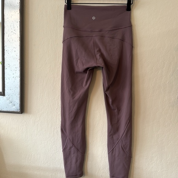 Lululemon Fast and Free High Rise Tights 25” - Picture 2 of 5